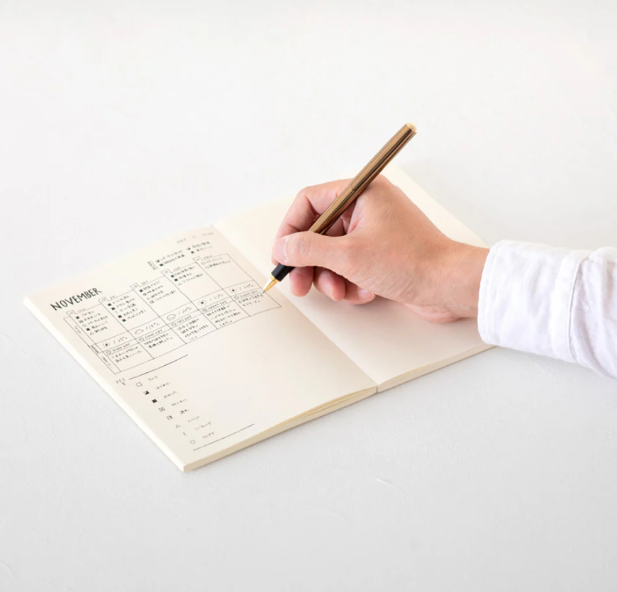 MD Paper Notebook A5 Dot Grid